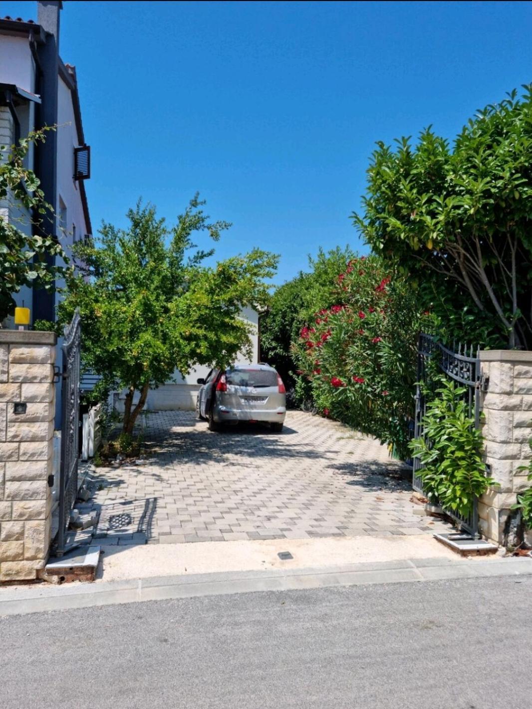 Nala - Detached House, Walk To * Pula