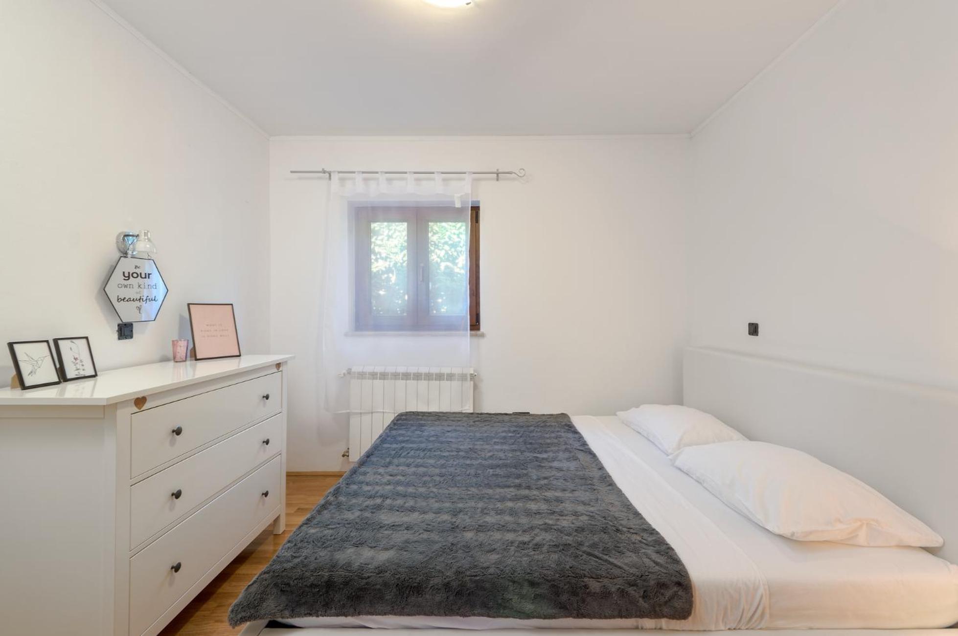 Nala - Detached House, Walk To Pula